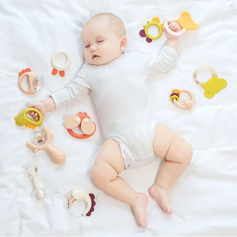 Educational Baby Hand Rattle Toys Sensory Development Plastic Newborn Rattles Rattle Sound High Temperature Resistance