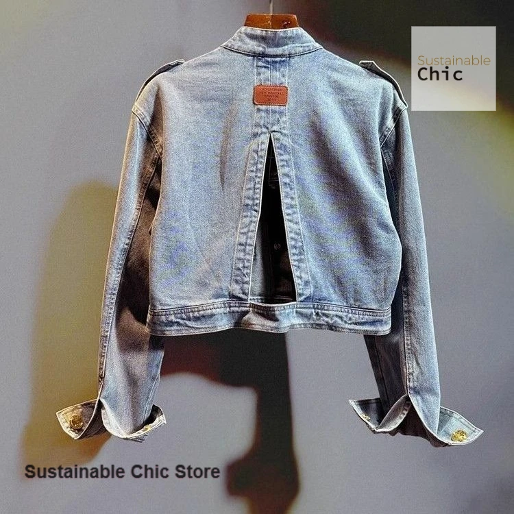French retro design short denim jacket women's spring and autumn new fashion temperament gold buckle Joker casual jacket top.