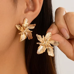 Ingemark Creative Geometric Metal Petal Flower Stud Earrings for Women Vintage Gold Color Piercing Earring Party Y2K Accessories