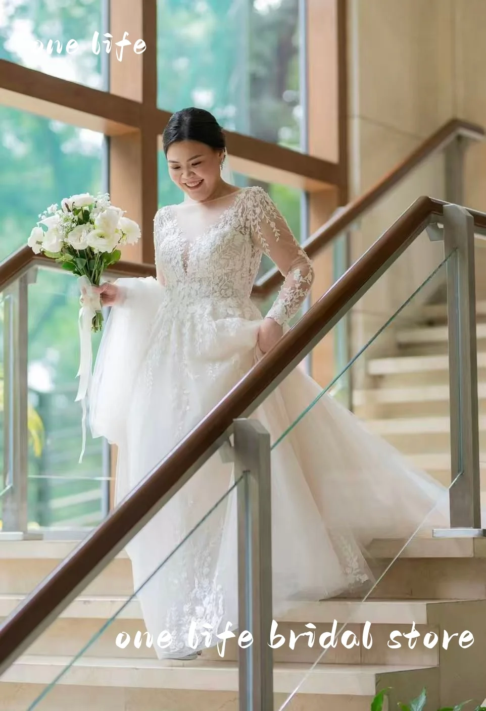 ONE LIFE 2025Elegante A-Line Abiti da sposa da donna Tulle Abiti da sposa Maniche in pizzo Principessa BallGown Vestido De Novias Personalizzato