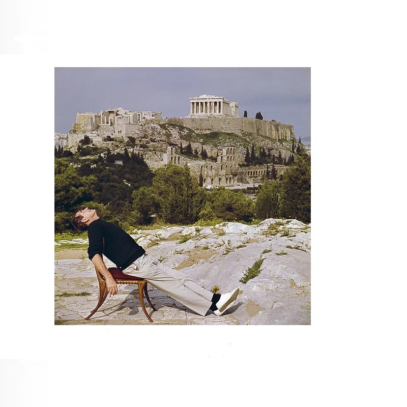 Slim Aarons 'Civilised Snooze', Print Art Canvas Poster, Living Room, Home Wall Decor Picture