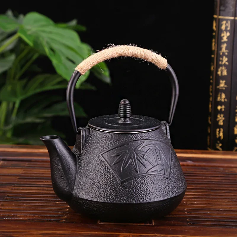 Cast Iron Teapot Water Kettle for Stovetop Large Capacity Coffee Tea Water Pot for Tea House Kitchen Hotel Home Tea Lovers Gift