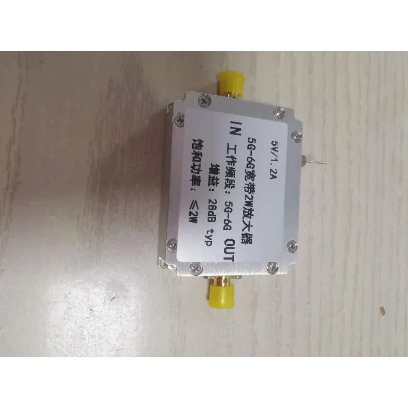 High Gain Low Noise 5G RF Amplifier 2W 5GHz-6GHz 30dB for Drone FPV Signal Booster