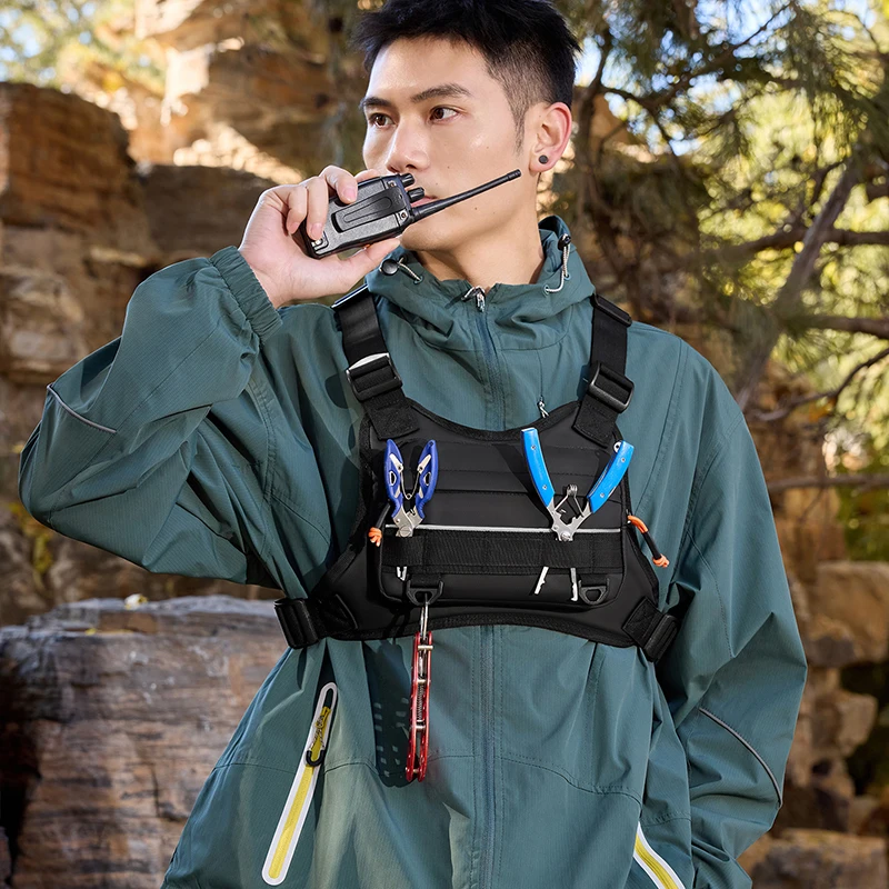 Gilet tattico, zaino multifunz - Running Gear Youth recensione e prezzo