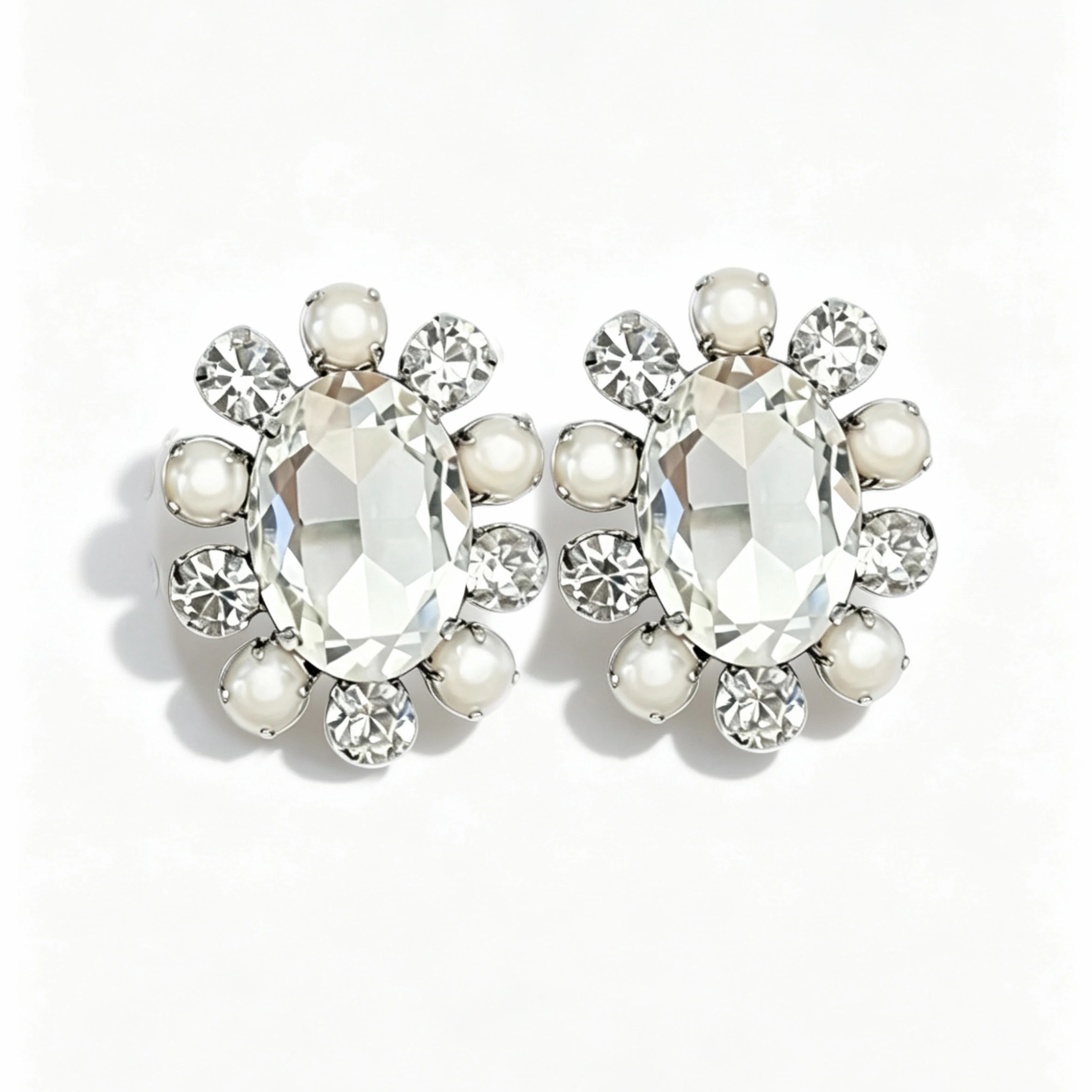 

Fashion Brand Top Quality Crystal Pearl Earrings Ear Clip Woman Europe America Designer Jewelry