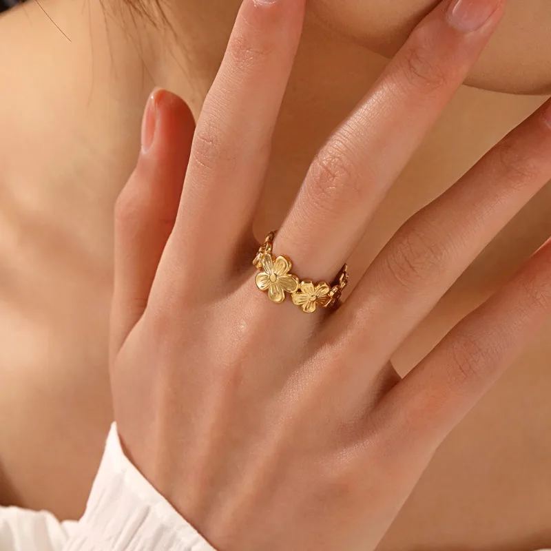 New Vintage Simple Gold Color Floral Opening Adjustable Women's Ring Fashion Stainless Steel Party Holiday Jewelry Accessories image 2