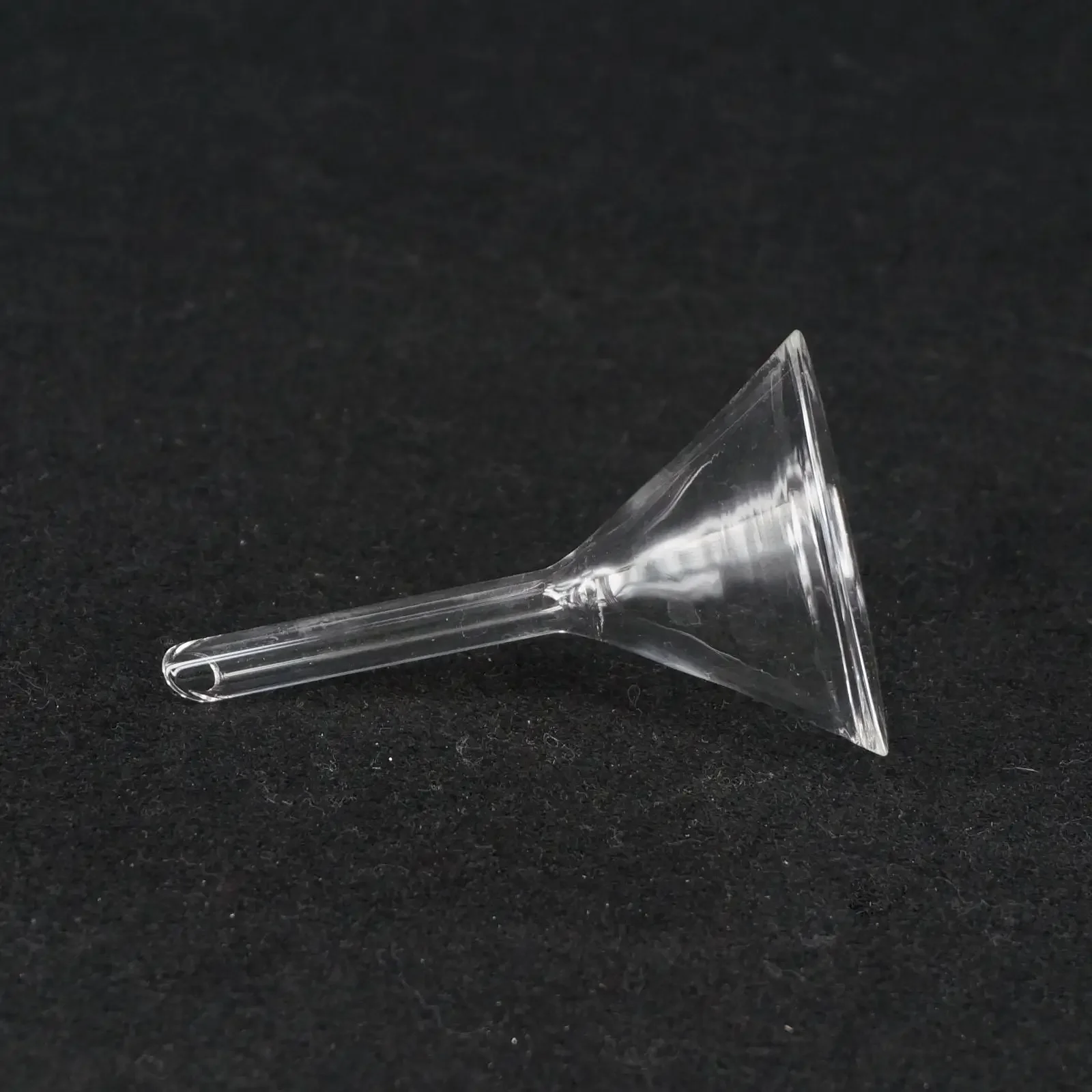 50mm Miniature Lab Glass Funnel Borosilicate Glassware Triangle Funnel