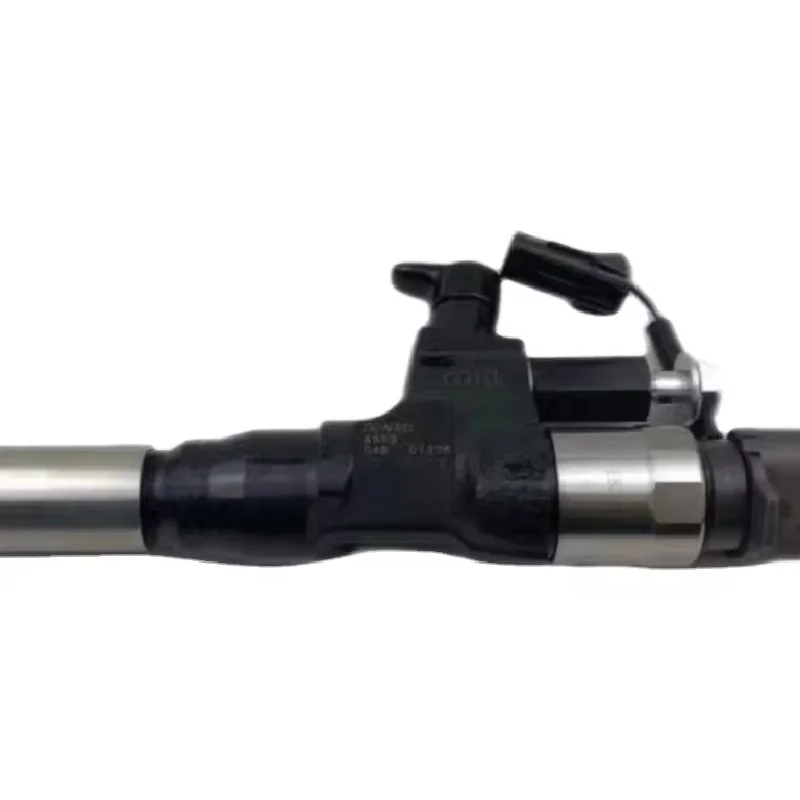 

Applicable to Kobelco J05E diesel common rail electric injector pc200-8 SK210-8 SK250-8 SK200-8 095000-6353