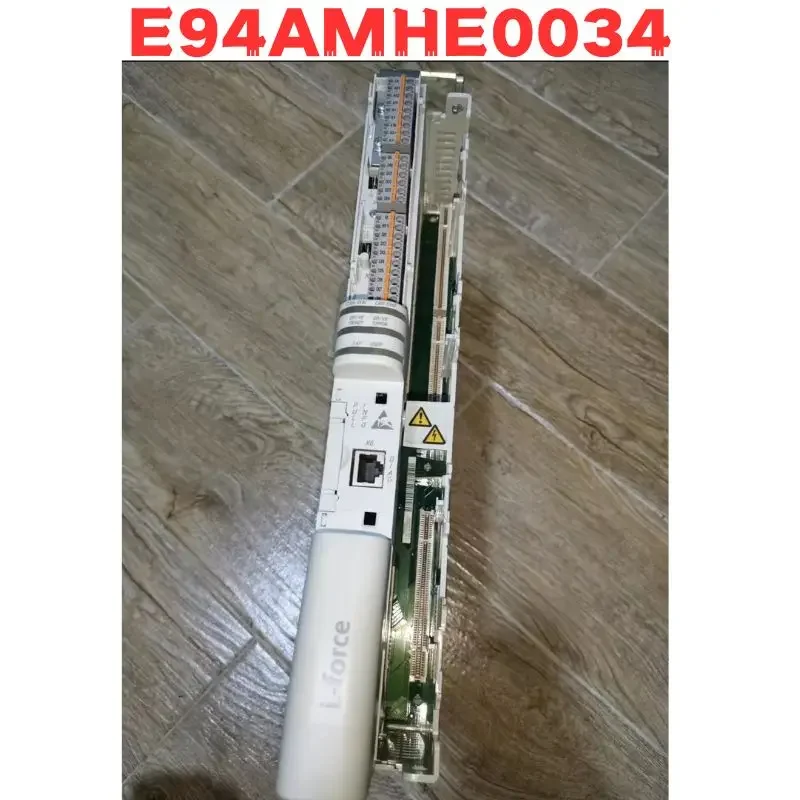 

Привод E94AMHE0034 б/у протестирован в порядке