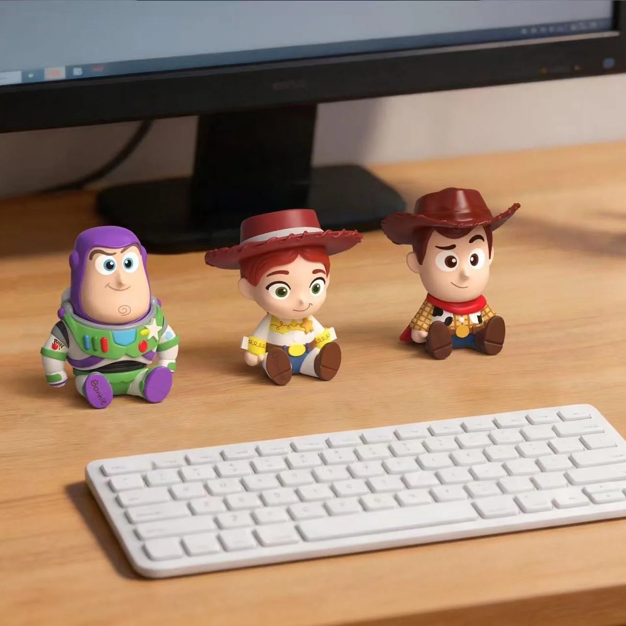 Authentic YUANYE Toy Story 5Cute Universe Blind Box Figures Woody Buzz Lightyear Birthday Gift Cute Desktop Ornament Set view 5