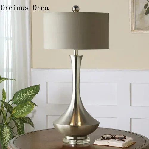 American Creative Individual Golden Table Lamp Bedside Lamp Post-modern Simple LED Iron Table Lamp  free shipping