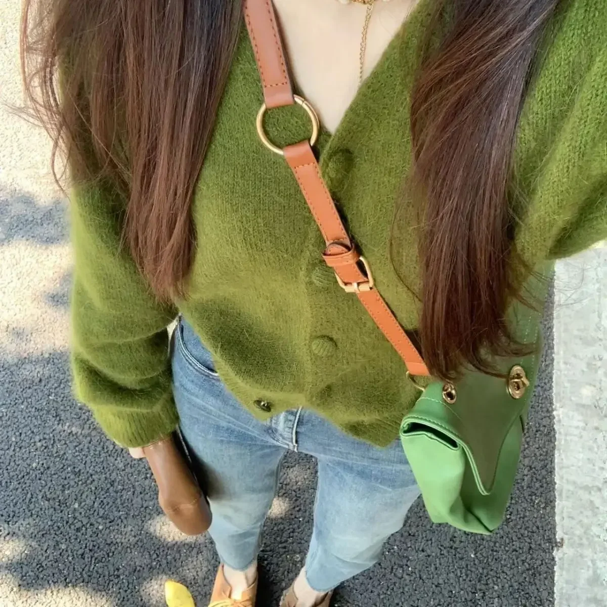 Korean Simple Fashionable Olive Green V-neck Cardigan Sweater 2023 Autumn Winter Top for Women