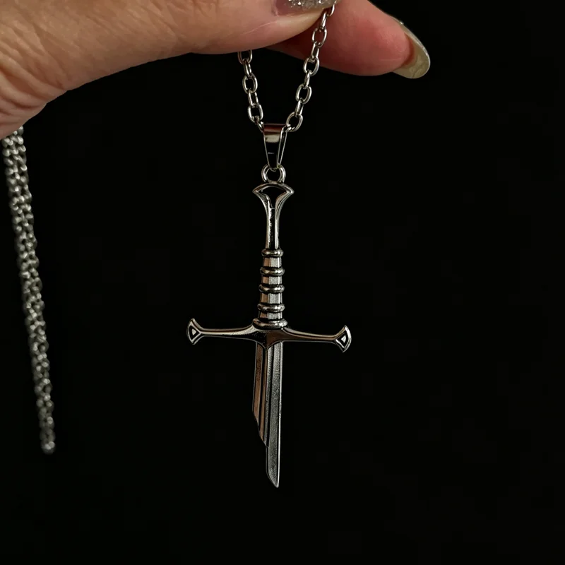 Neue Gebrochene Schwert-Halskette Metall Retro-Stil Punk Schwert-Anhänger Halskette Punk Schwert-Halskette für Männer