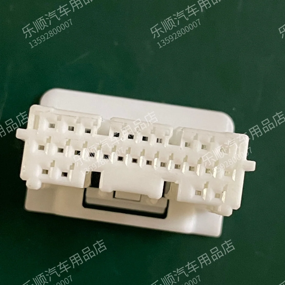 HighQuality Automotive Wiring Harness Connector Compatible with TE/AMP/TYCO 22291017 & 9098012B78 Models 27Gauge Wire