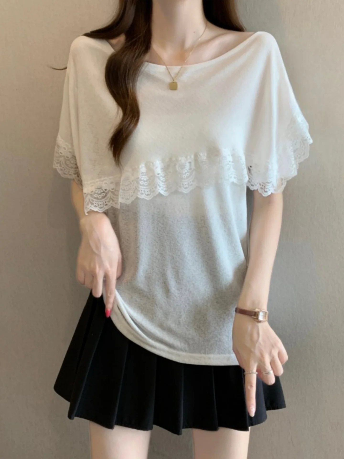 

Slimming Design Summer Lace Splice Short Sleeve T-Shirt Women's plus Size Base Layer Shirt Fake Two-Piece Shoulder Cover