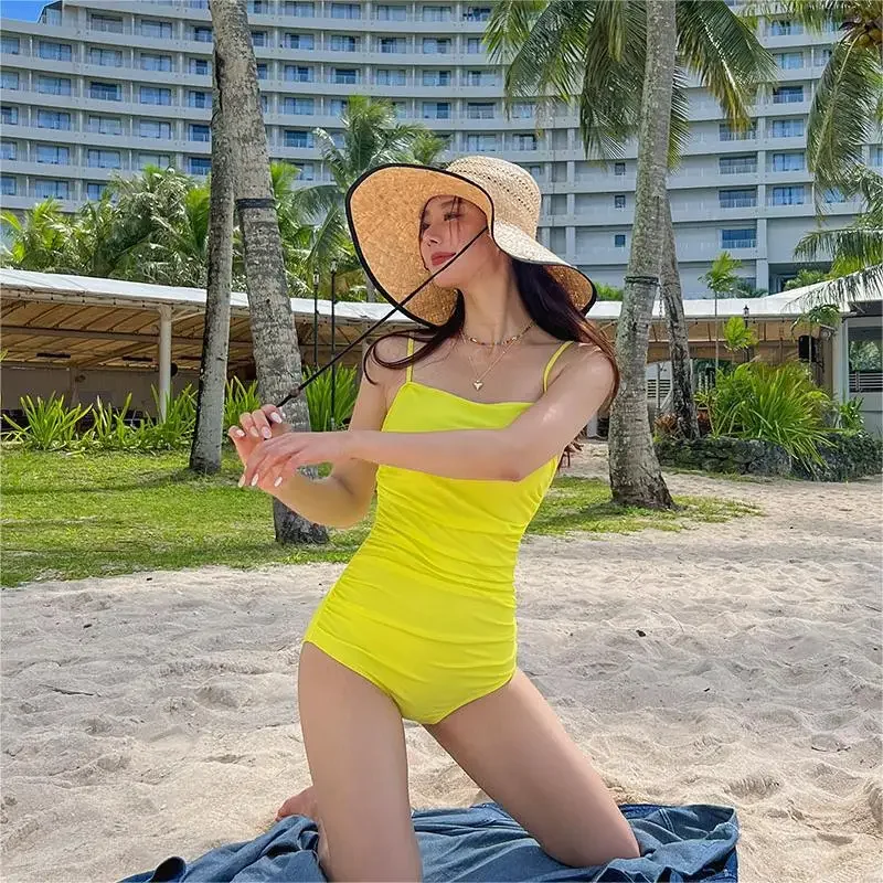 2024 Rosa Bianco Costume intero Donna Costumi da bagno Sexy imbottito Costume da bagno Monokini A fascia Body Beach Costume da bagno Coreano