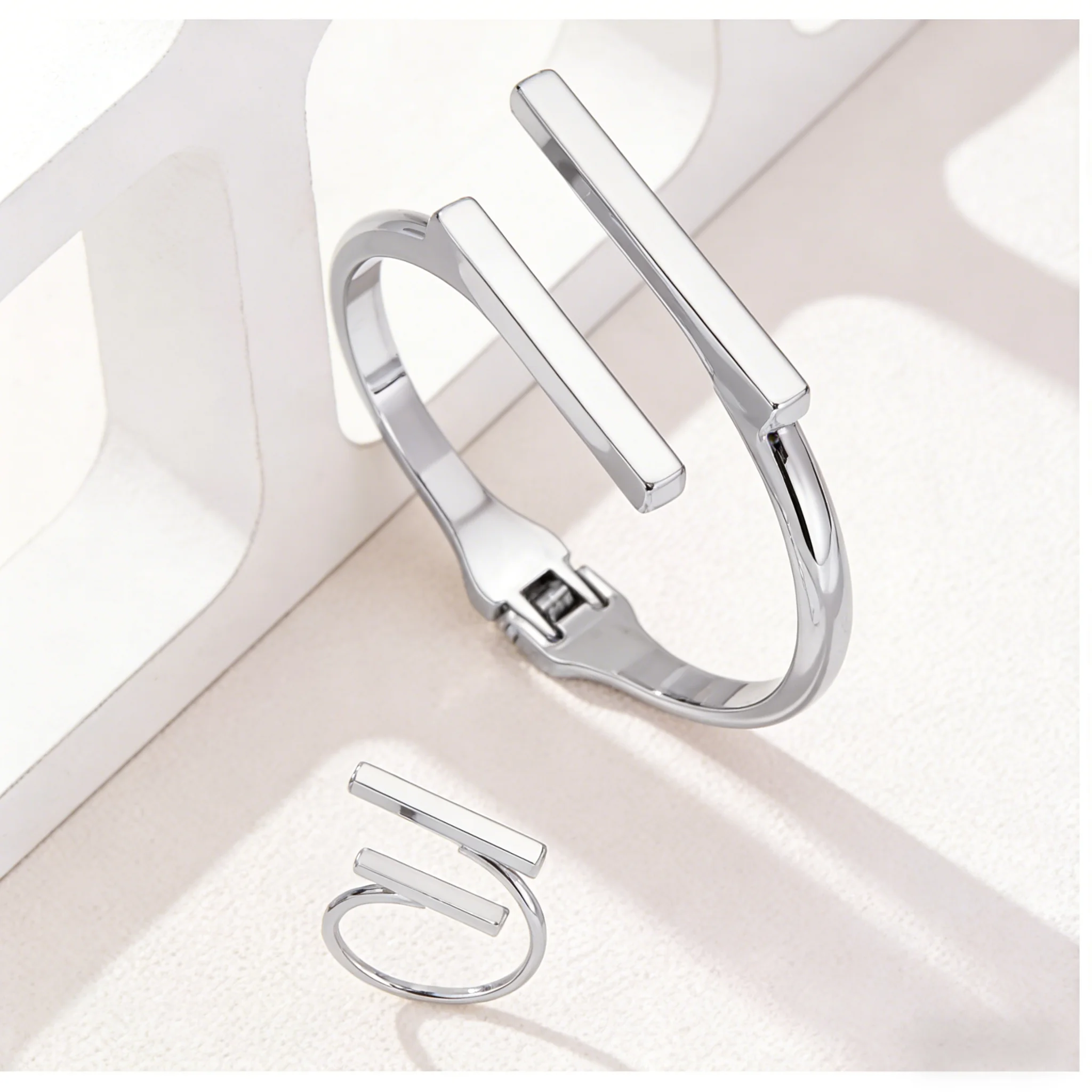 Thumbnail 3 - #8 Trending Bracelets Right Now