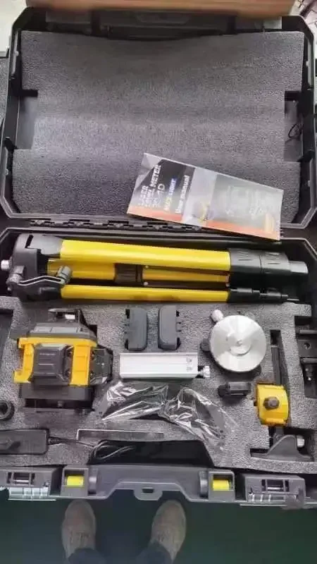 16 Line Laser Level Green Light Leveling Tool Set With Tripod For Construction And DIY Projects