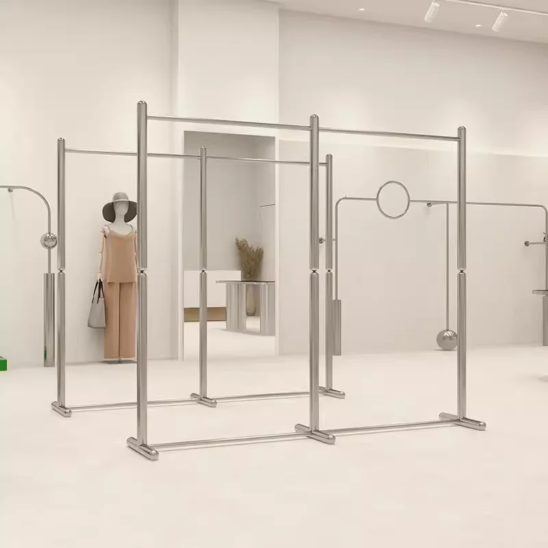 

Clothing store display rack special-shaped cylindrical hanger stainless steel simple island rack special display shelf