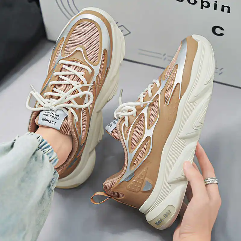 

Lace-up Special Size Luxury Sports Shoes Vulcanize Men's Sneakers Shoes Luxury Super Brand Tenks Trainers Shuse Snekers