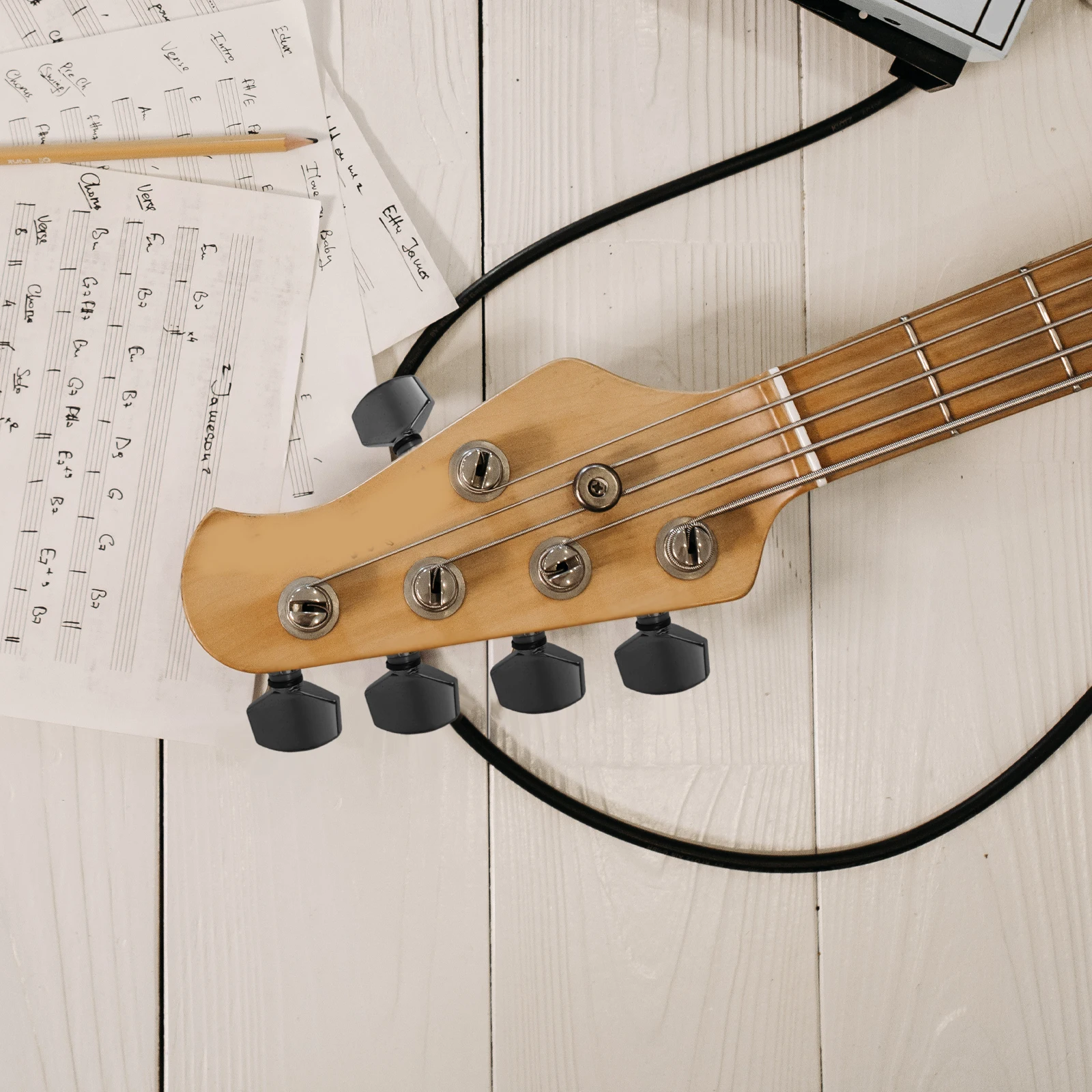 

Guitar Tuners Alloy Tuning Fully Enclosed Folk Accessories Electronic Stringed Instrument