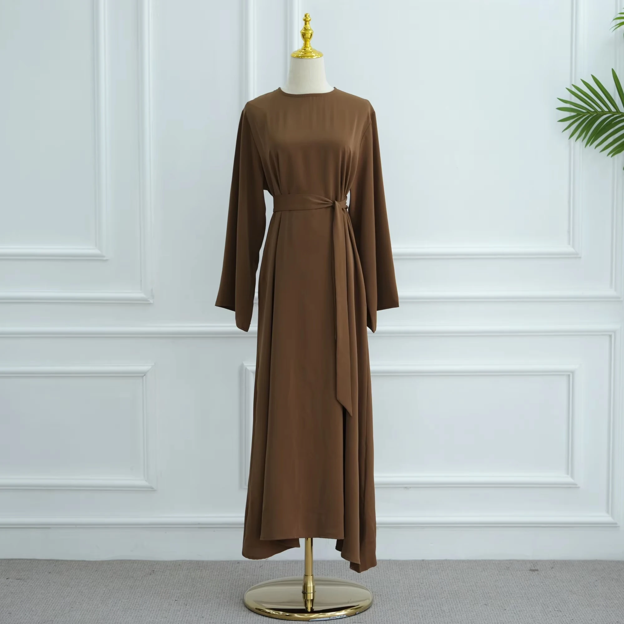 Abaya 2025 Abbigliamento islamico Modesto Nida Chiuso Abaya Donna Abito musulmano Abito lungo a maniche lunghe Abiti da donna con cintura