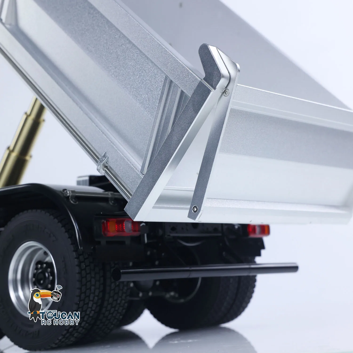 

US Stock 1/14 RC Hydraulic Dumper 2-Speed TAMIYA 3348 6X6 Metal Chassis Tipper Car Model Differential Axle Light Sound
