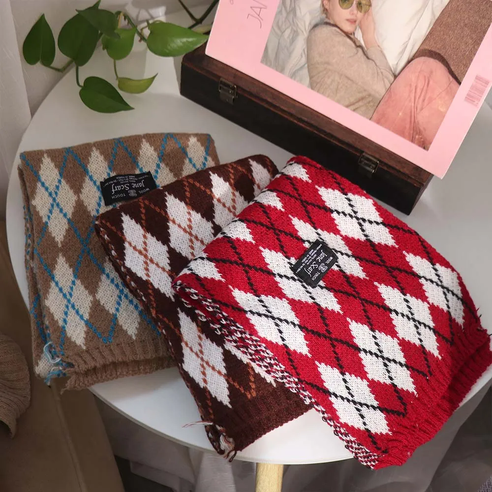 

Fashion Korean Style Diamond Check Scarf Plaid Thickened Y2K Checkered Scarf Long Windproof Winter Cashmere Shawl Women/Men