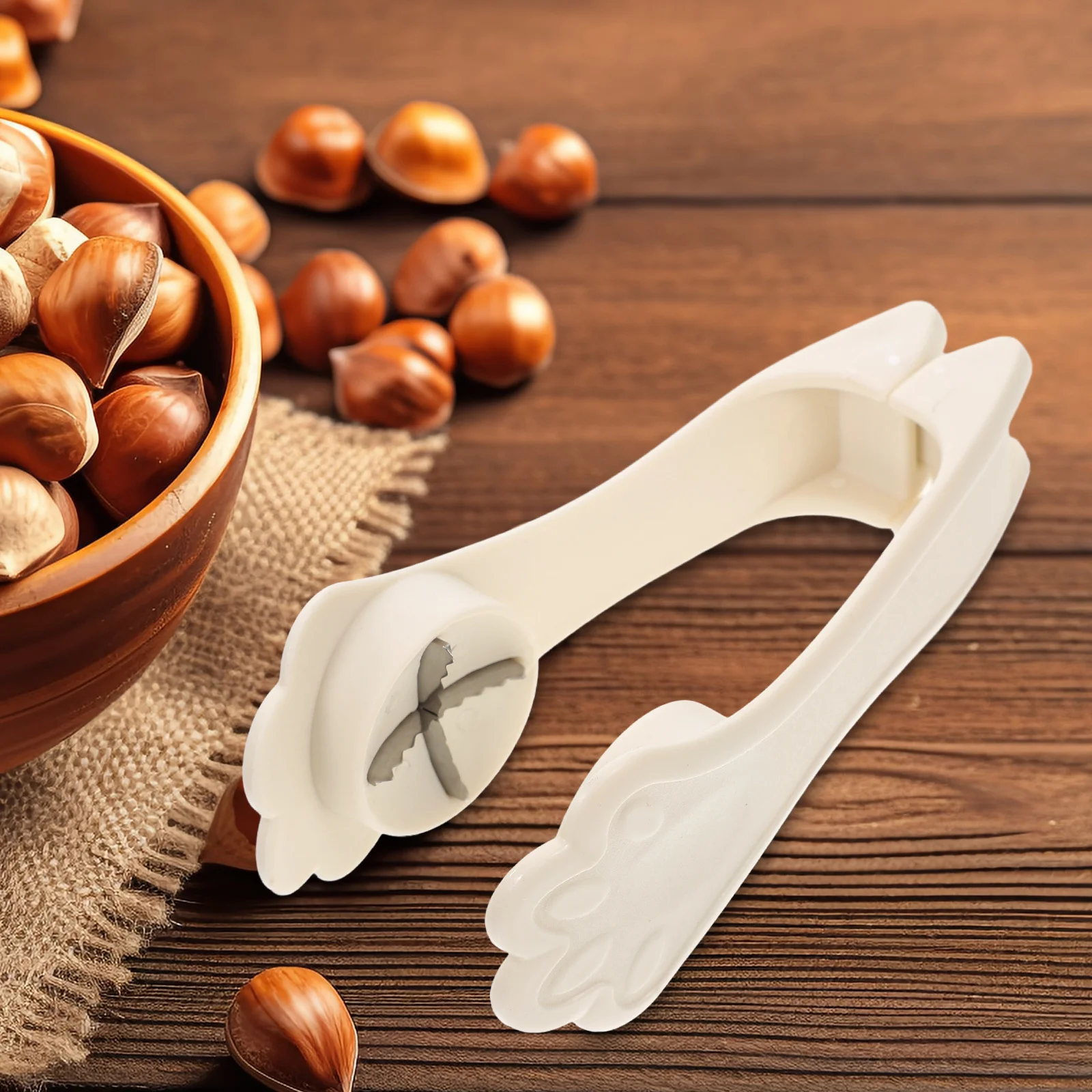 Portable Nutcracker Chestnut Clip Heavy Duty Stainless Steel Manual Nut Opener Household Kitchen Gadget Quick Chestnut Peeling
