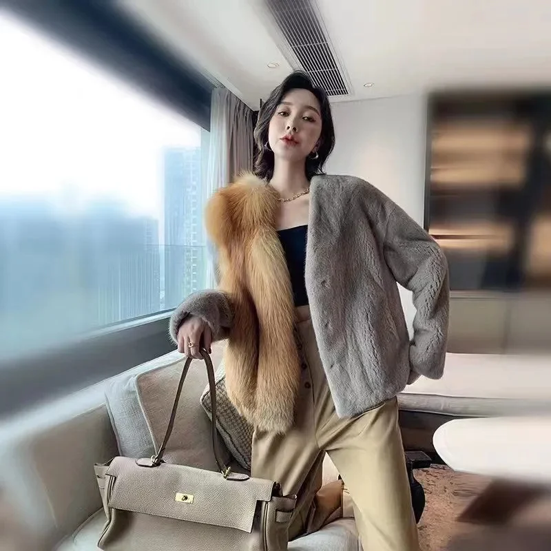 Women Coat 2026 Autumn Winter New Loose Silver fox fur Grass Coat Fashionable Socialite Temperament Mink Short Women Casual Coat