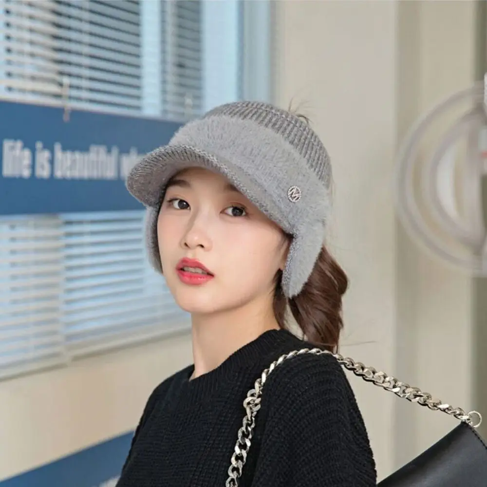 Solid color Empty Top Baseball Cap Ear Protection Thickened Ponytail Hat Korean Style Windproof Knitted Baseball Hat Ladies