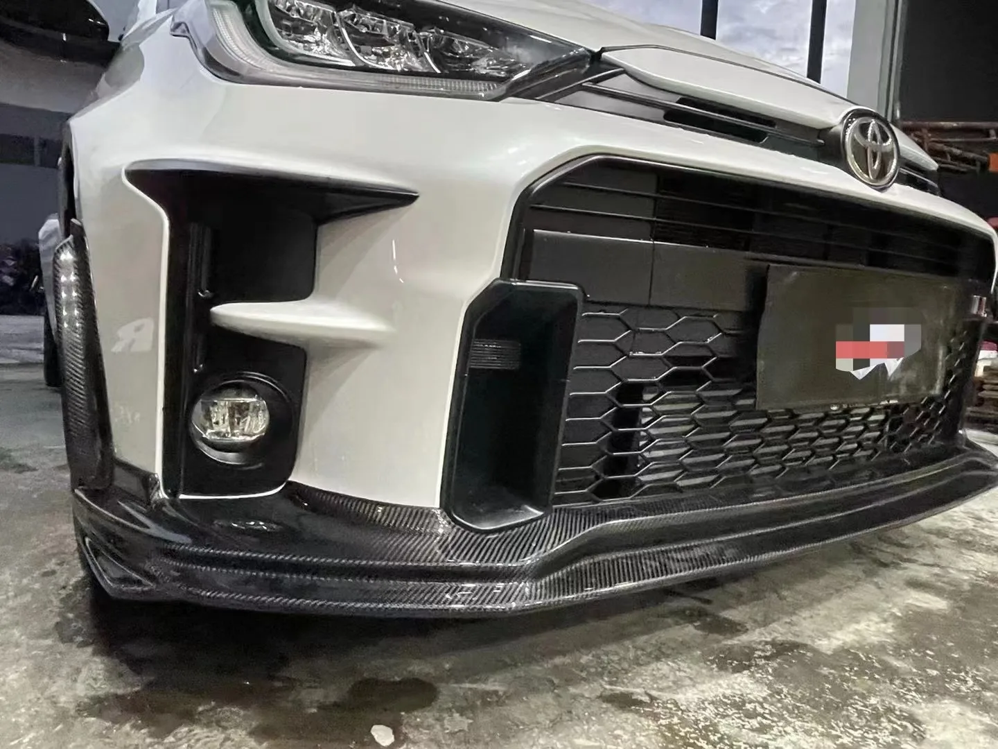 car part body kit for toyota GR Yaris for carbon fiber body kit