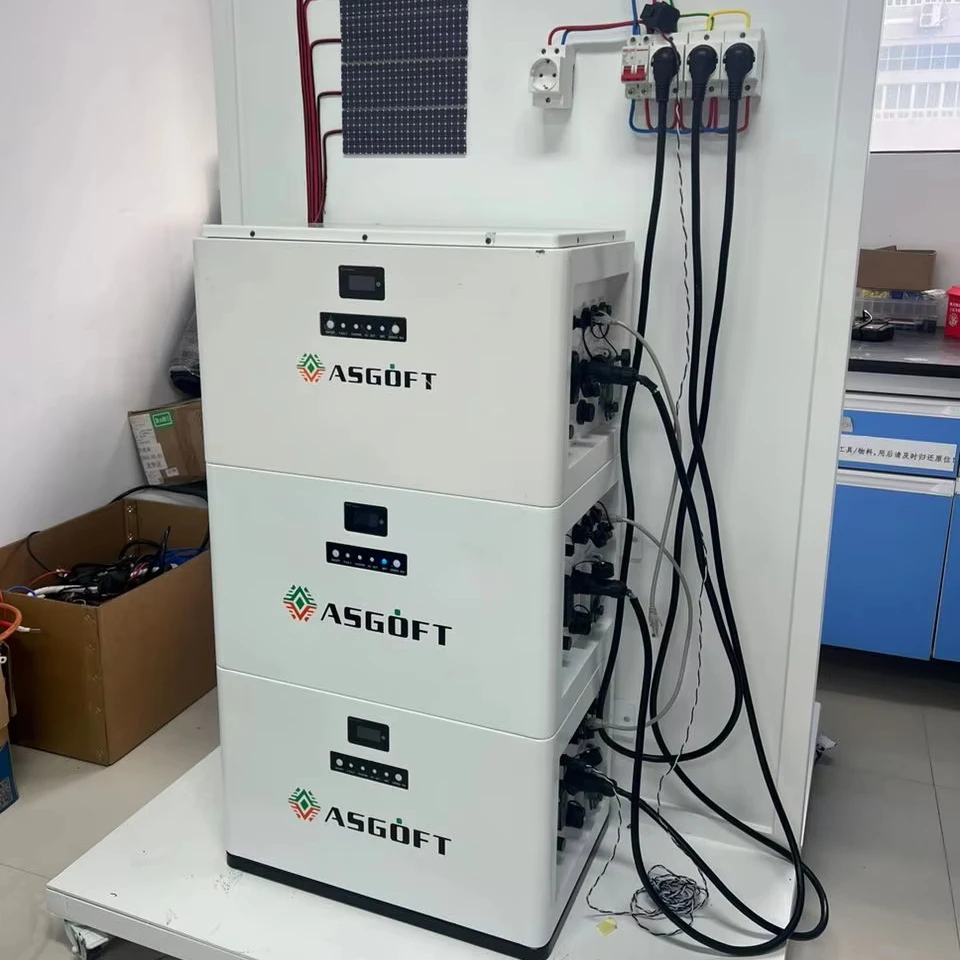 EU Stock Germany 3.8KWH LiFePO4 Battery 2.4KW Inverter Balcony All In One Solar System 1/3 Phase Hybrid IP65 Waterproof