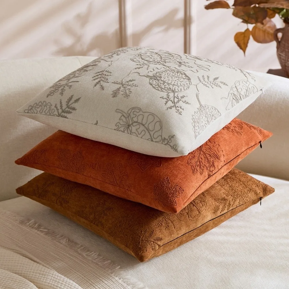 45*45CM Pumpkin Maple Leaf Pillowcases String Embroidery Sofa Decor Halloween Pillow Covers Zippered Creative Throw Pillow Cases