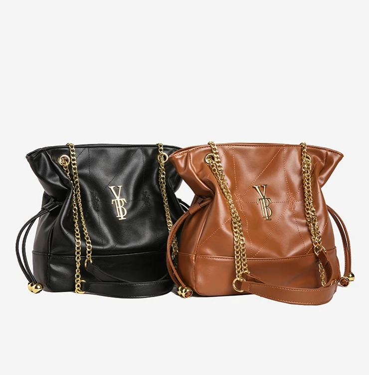 

Women's Luxury Chic Chain Crossbody Bag, Large Capacity Drawstring Bag, Stylish Underarm/Shoulder Bag for Office Commute