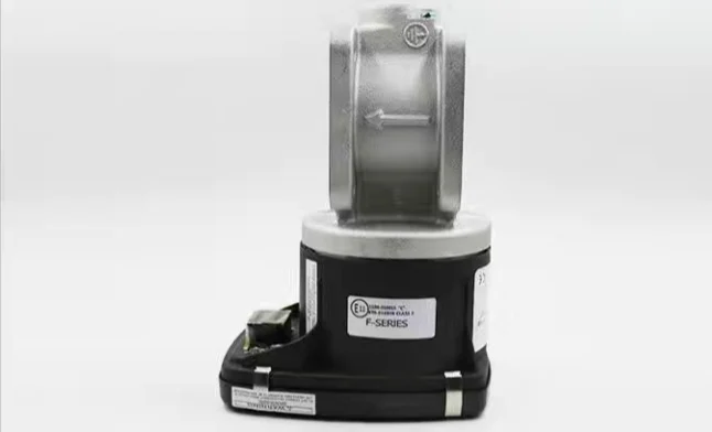OH2 P10 Currency Electronic Throttle 13034246 8235-677 Is Applicable to Weichai Natural Gas Engine 60mm