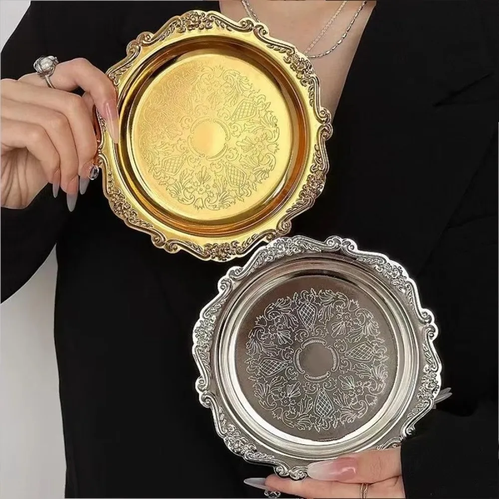 Vintage 10cm Metal Tray Iron Luxury Dessert Tray Silver/Gold Carved Embossed Storage Plate Ring Earring Storage