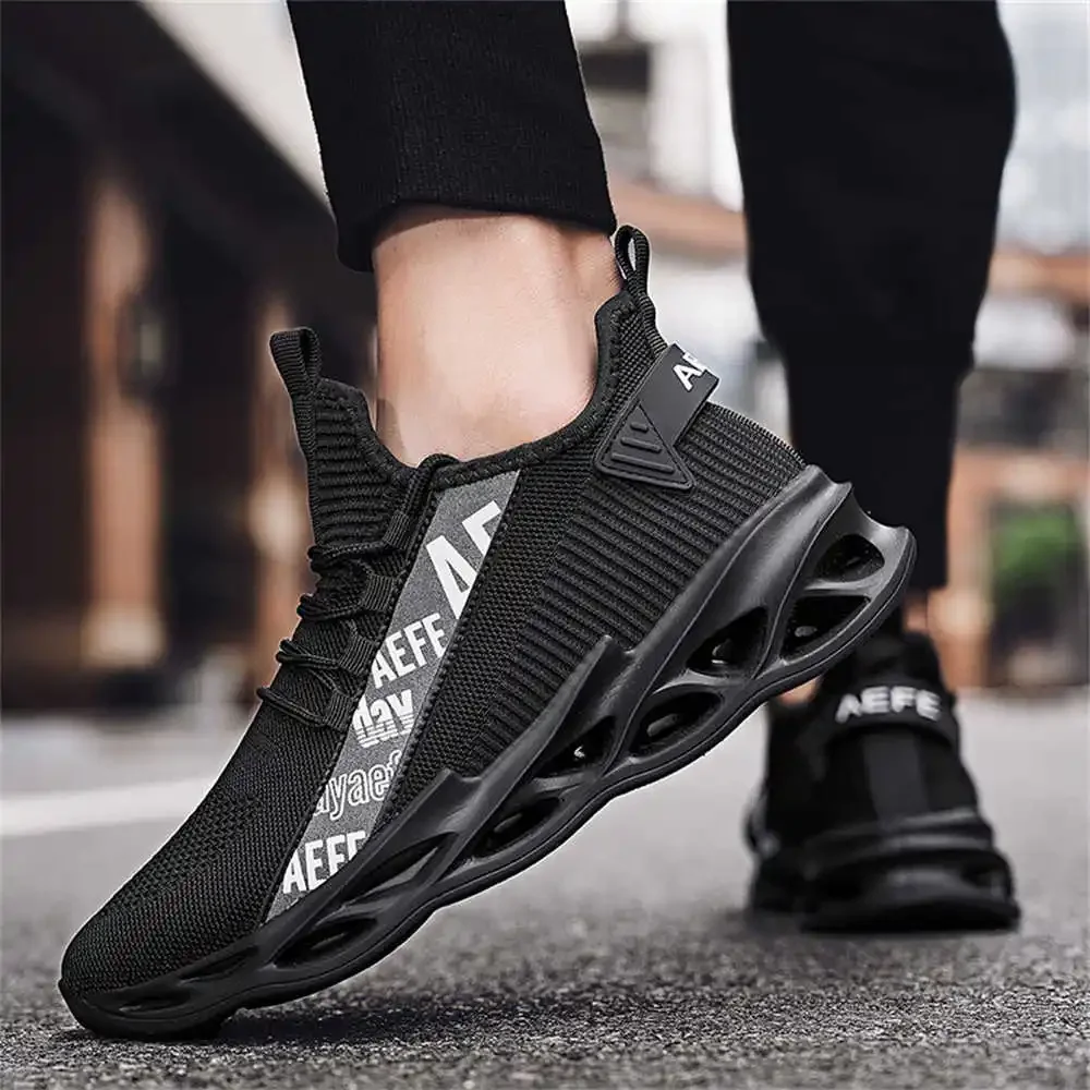 Round Nose With Lacing Sneakers For Large Tennis Casual Original Luxury Man Moccasin Harden Basketball Shoes Sports Comfort