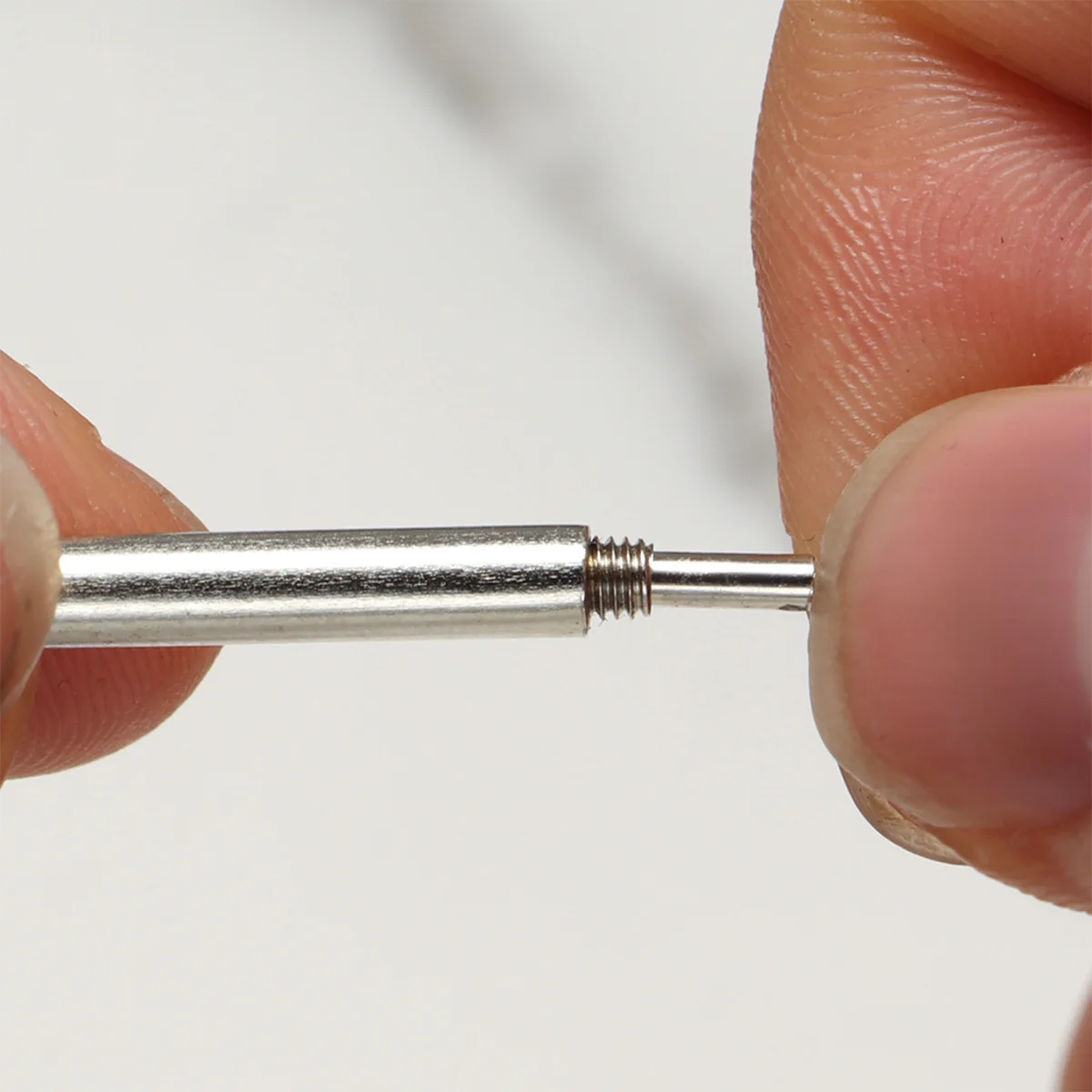 16 قطعة مجموعة أدوات إزالة إصلاح رابط الساعة حزام (استيك) ساعة أداة حزام سلسلة دبوس مزيل مجموعة أدوات إصلاح لتعديل حزام حزام الساعة