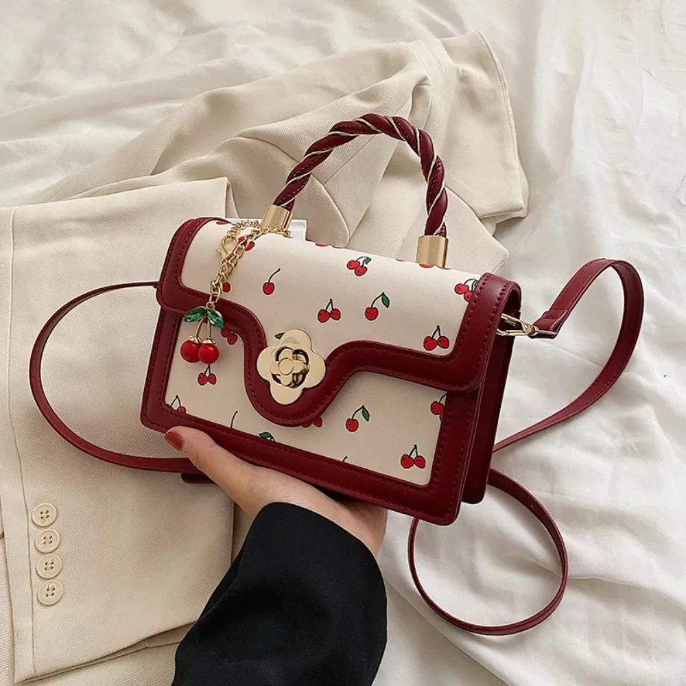 2023 Exquisite Small Bags Women New Fashion Versatile Messenger Bag Sweet Cherry Square Chains Crossbody Bags Wallet  Purse