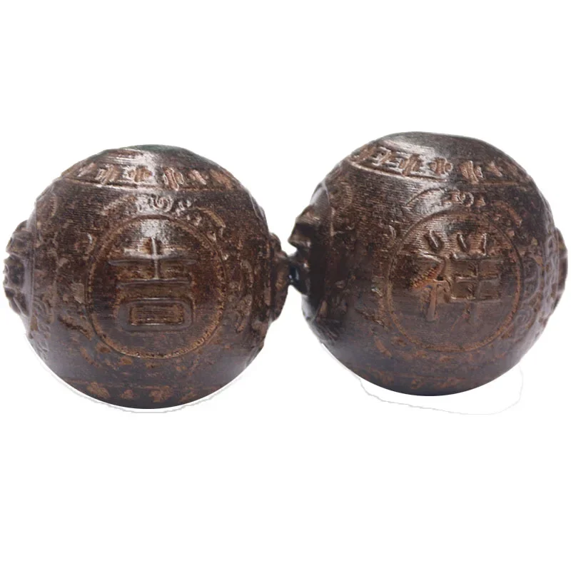 1 Pair Wooden Ball Massage Pair Good Luck Carving Carved agarwood production, single diameter 45 mm