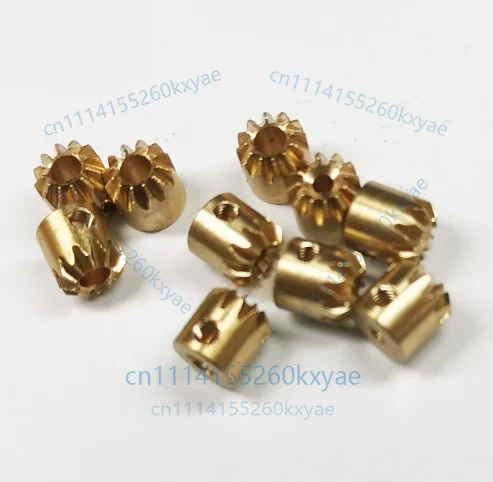2PCS  0.5 modulus 12 teeth shaft hole 2/3 bevel gear 90 degree right angle transmission brass metal bevel gear model accessories