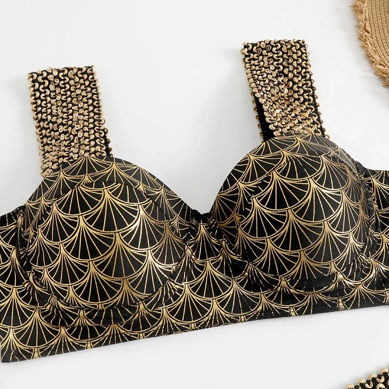 セクシーなゴールドエンボス加工ハイウエストビキニセット レディース水着 シーズン新作 ツーピース水着 トレンドビーチファッション