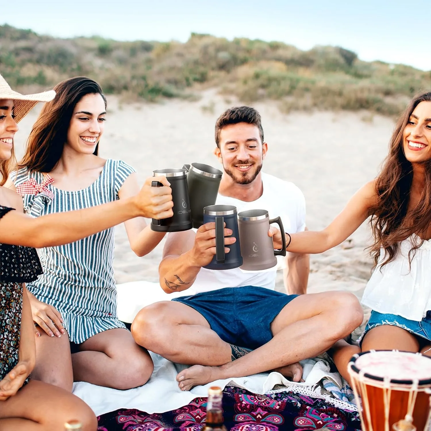 

Ideus 1000ml Double-Layer 304 Stainless Steel 32oz Beer Mug With Handle, Suitable For Bars And Family Gatherings