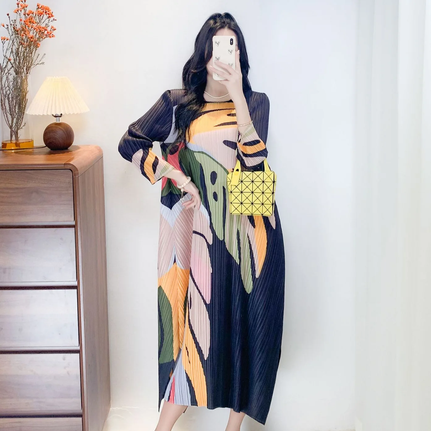 

Miyake плиссированное базовое повседневное платье 202, новое летнее модное плиссированное женское платье большого размера с круглым вырезом, свободная дизайнерская юбка