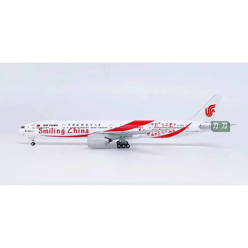 

NG Diecast 1/400 Scale International Aviation B777-300ER Smile Chinese Passenger Jet B-2035 Aircraft Model Alloy Collection