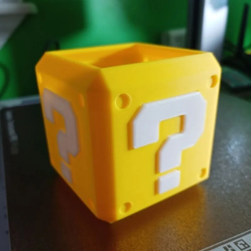 Super Mario Question Mark Box Pen Holder Office Desk Plastic Pencil Holder Square Pen Pot Cup Case Container Organiser Gifts New