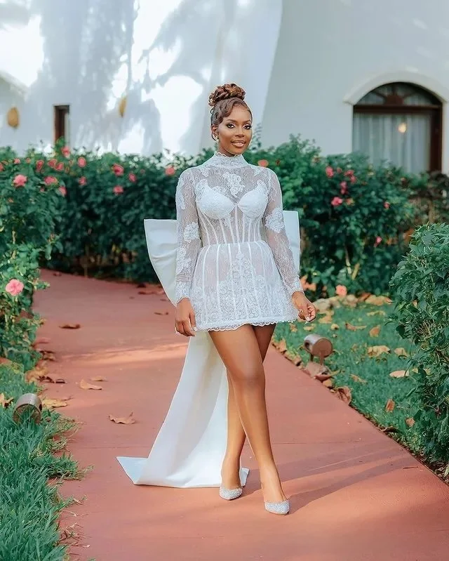 Personalizado curto vestido de casamento africano vestidos de noiva para noiva ilusão mangas compridas alta pescoço frisado renda pérolas banhado noiva