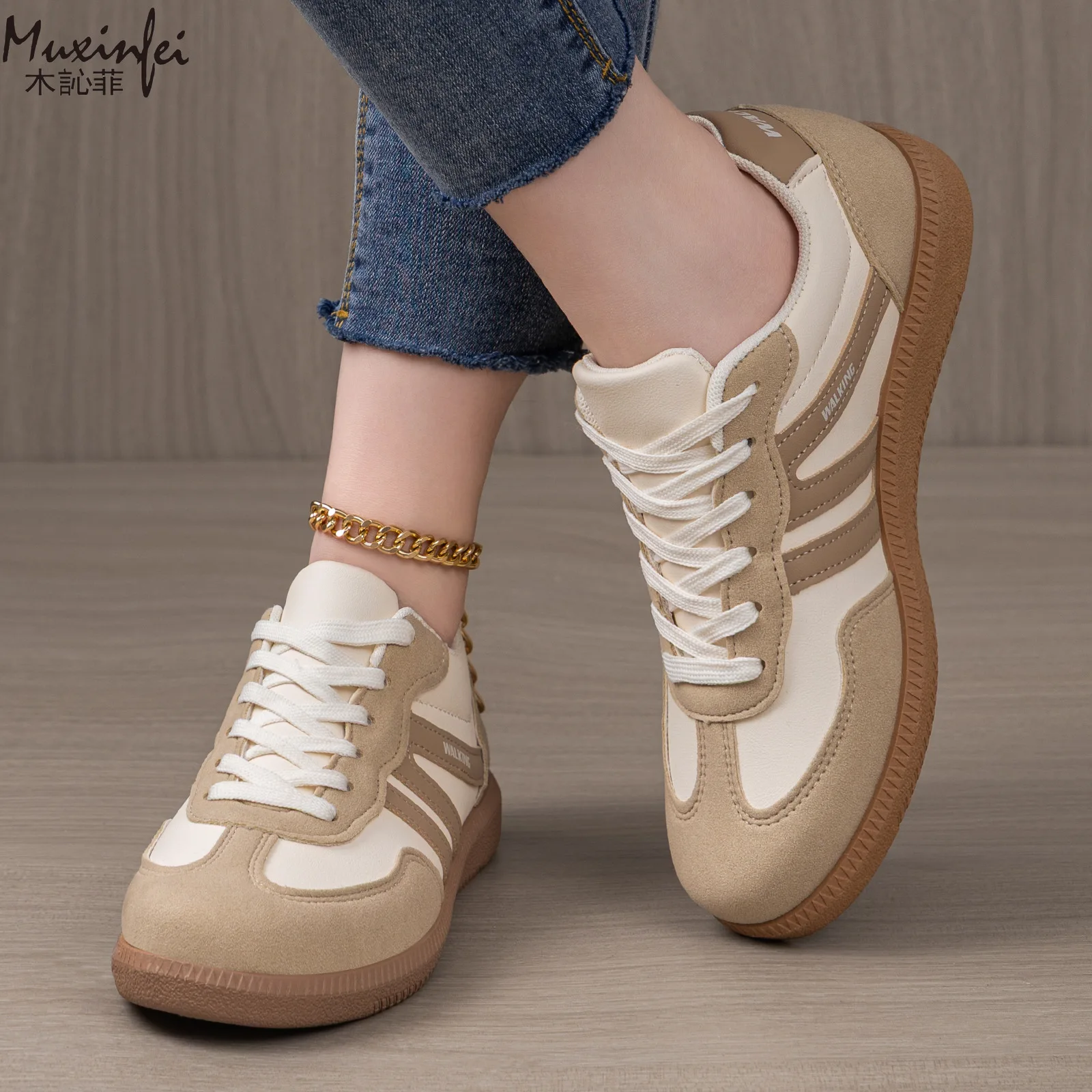 

Women's flat training shoes 2026 new retro casual shoes lightweight breathable lace up flat and comfortable walking tennis shoes