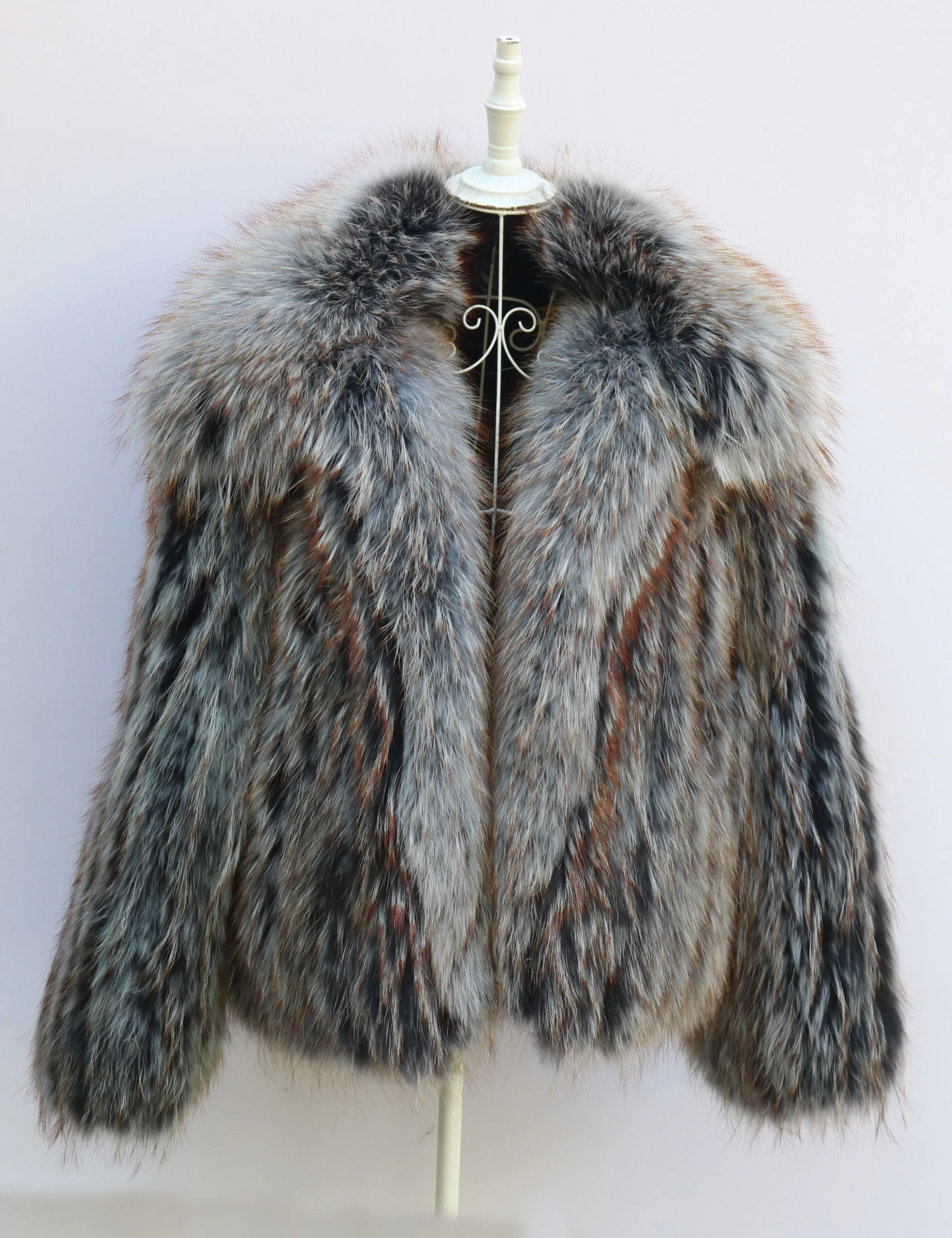 

Furshehe New Winter Women Real Fox Fur Coat with Large Fur Collar Thick Warm Overcoat Long Sleeve Fashion Outerwear